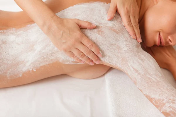 Body Detoxification – White Thai Mud & Herbal Body Wrap